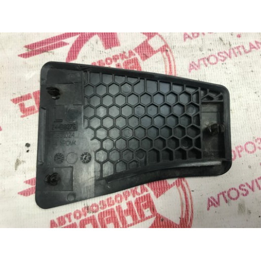 Накладка дверей раздвидных левых Opel Combo 2001-2011 24438276